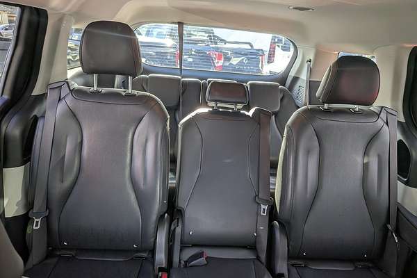 2022 Kia Carnival SLi KA4
