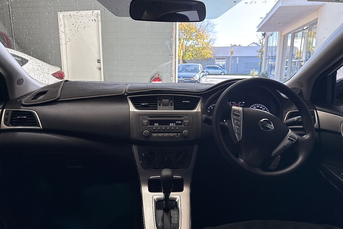 2013 Nissan Pulsar ST C12
