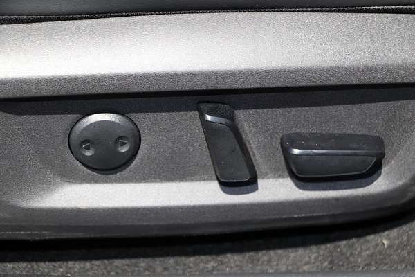 2024 Nissan X-TRAIL ST-L T33