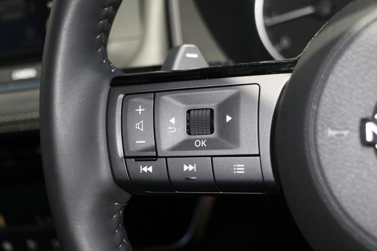 2024 Nissan X-TRAIL ST-L T33