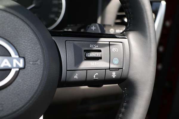 2024 Nissan X-TRAIL ST-L T33