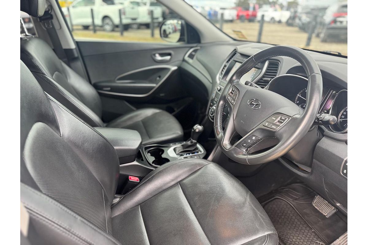 2016 Hyundai Santa Fe Highlander DM3 Series II
