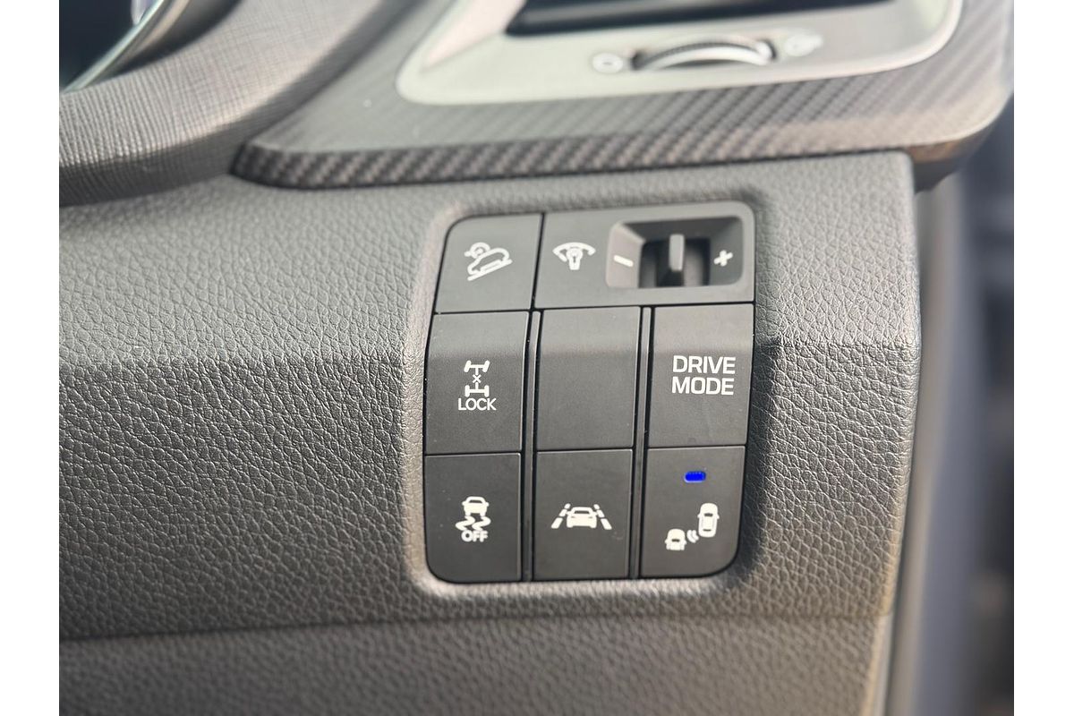 2016 Hyundai Santa Fe Highlander DM3 Series II