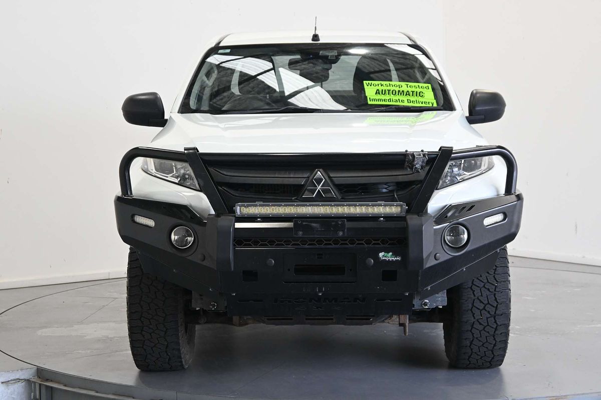 2019 Mitsubishi Triton GLX+ MR 4X4