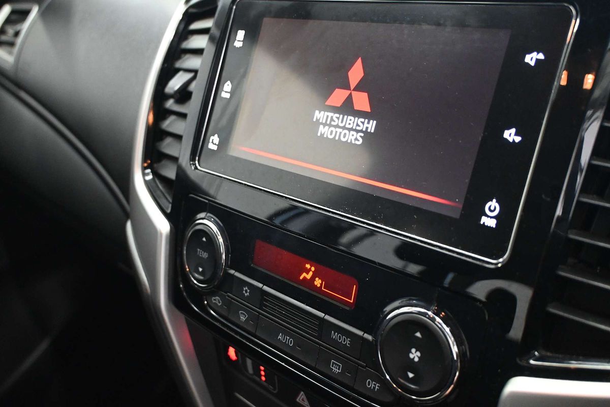 2019 Mitsubishi Triton GLX+ MR 4X4