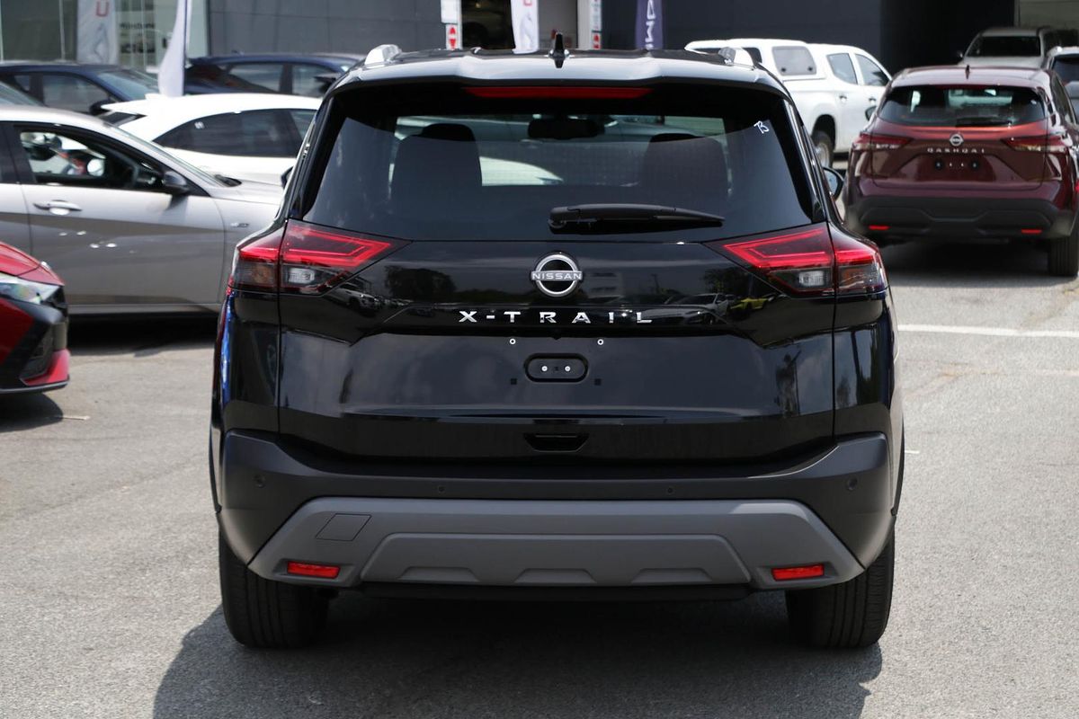 2024 Nissan X-TRAIL ST-L T33
