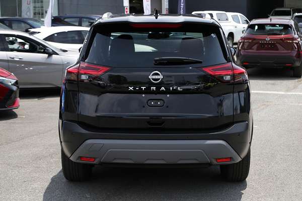 2024 Nissan X-TRAIL ST-L T33
