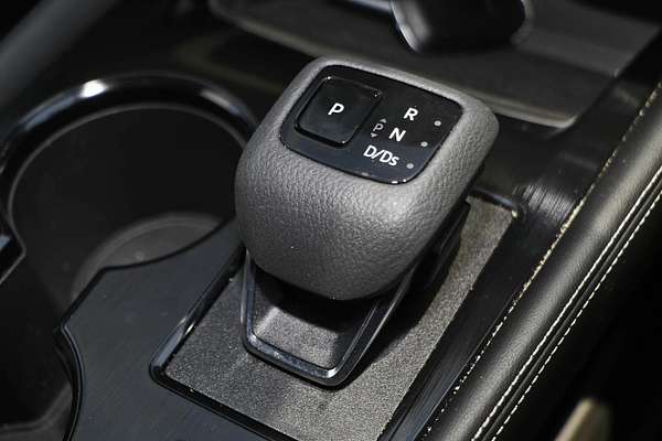 2024 Nissan X-TRAIL ST-L T33