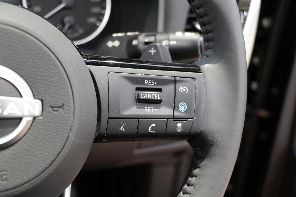 2024 Nissan X-TRAIL ST-L T33