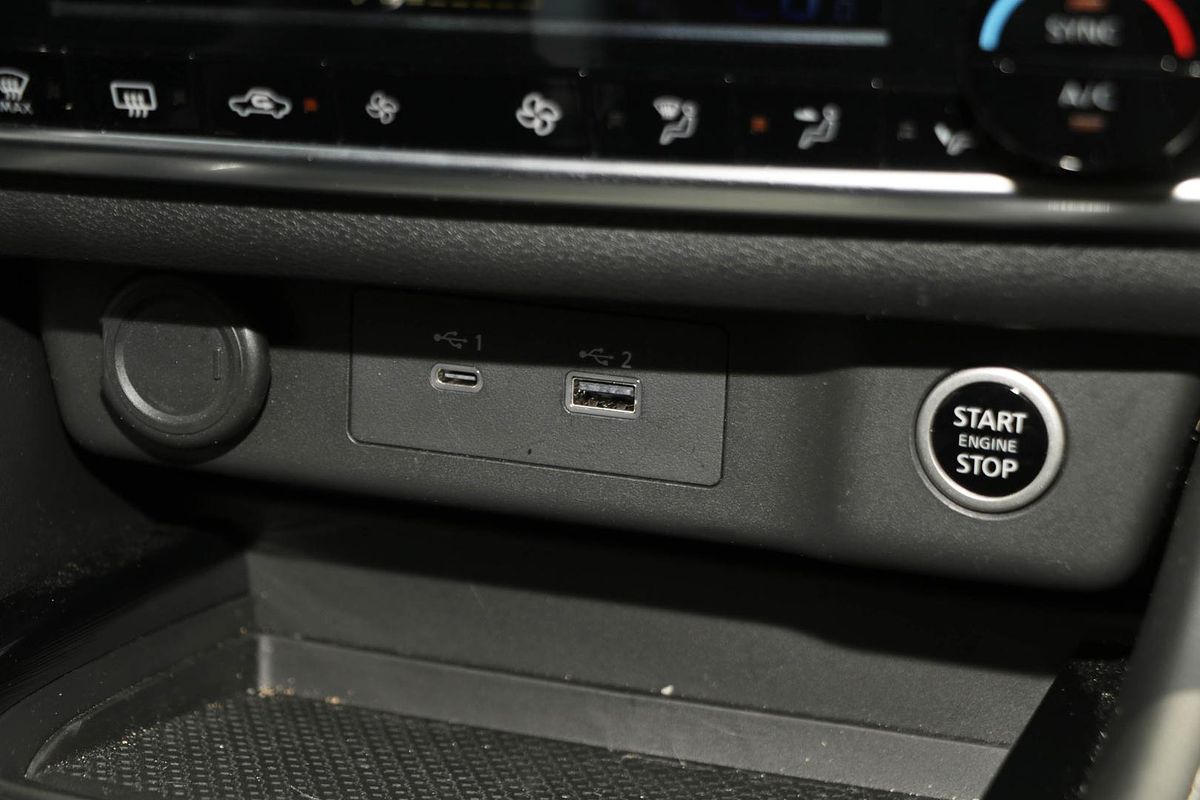 2024 Nissan X-TRAIL ST-L T33
