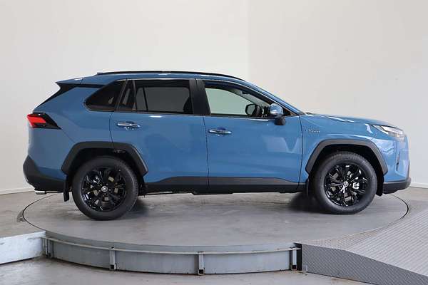 2024 Toyota RAV4 Cruiser AXAH52R