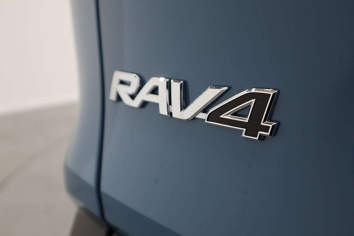 2024 Toyota RAV4 Cruiser AXAH52R