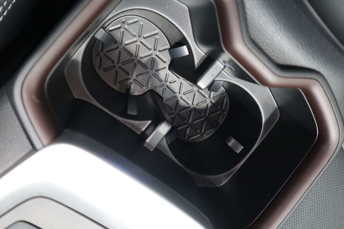 2024 Toyota RAV4 Cruiser AXAH52R