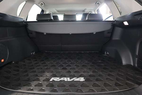 2024 Toyota RAV4 Cruiser AXAH52R
