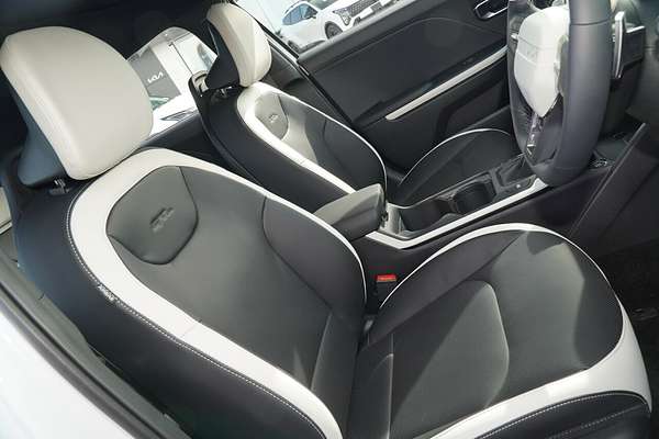 2025 Kia K4 GT-Line CL4m