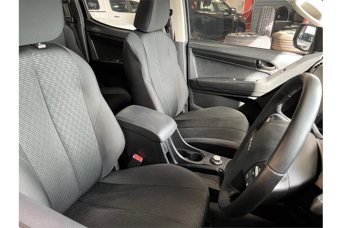 2018 Isuzu D-MAX SX 4X4