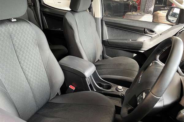 2018 Isuzu D-MAX SX 4X4