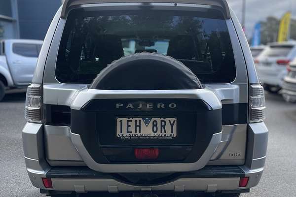 2014 Mitsubishi Pajero GLS NX