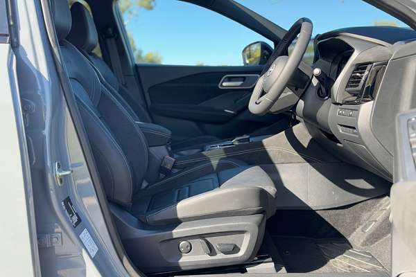 2024 Nissan QASHQAI N-DESIGN e-POWER J12
