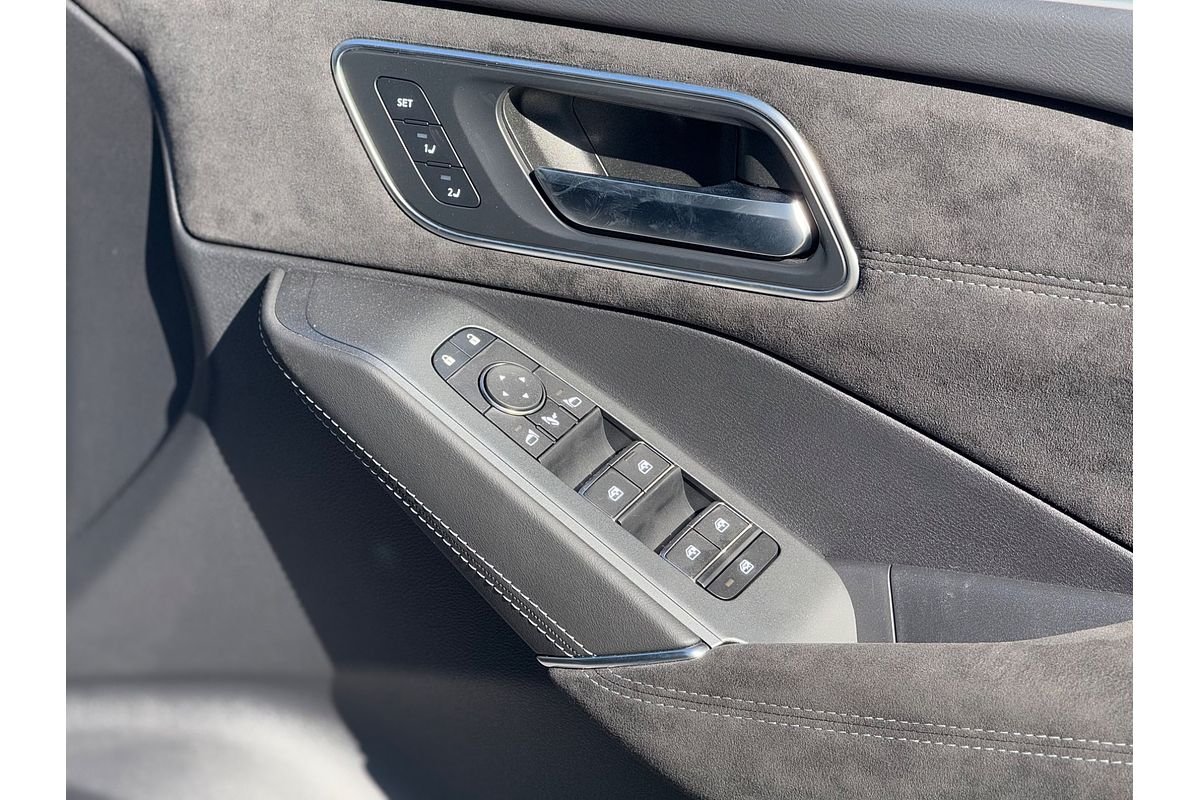 2024 Nissan QASHQAI N-DESIGN e-POWER J12
