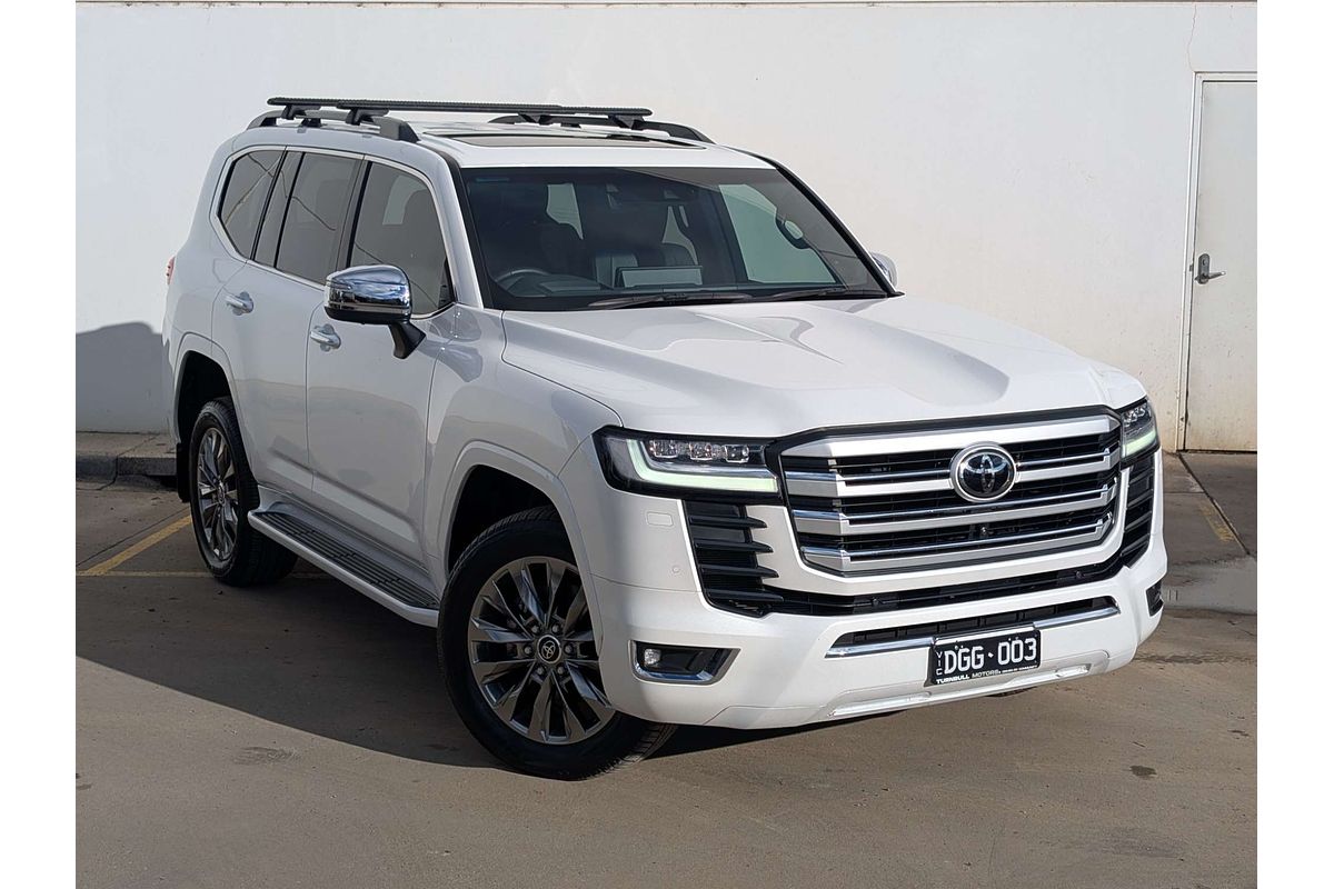2023 Toyota Landcruiser Sahara ZX FJA300R