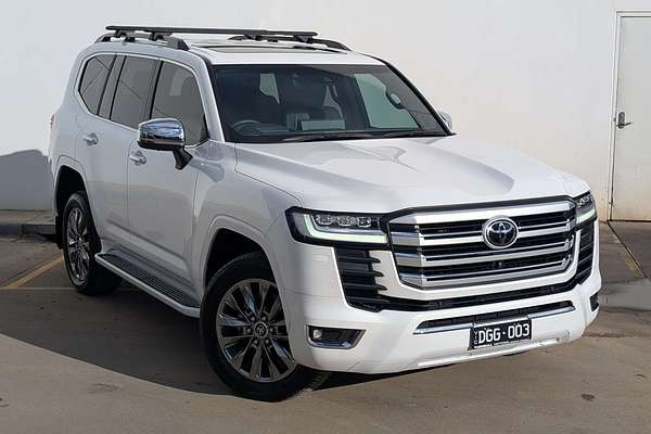 2023 Toyota Landcruiser Sahara ZX FJA300R