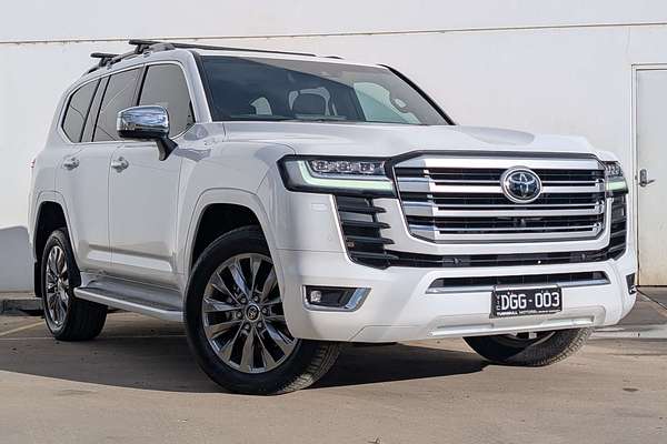 2023 Toyota Landcruiser Sahara ZX FJA300R
