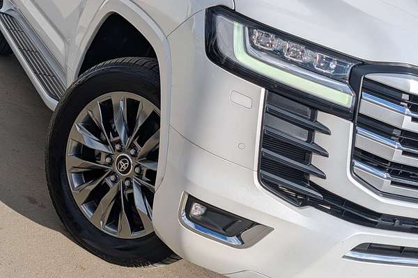 2023 Toyota Landcruiser Sahara ZX FJA300R