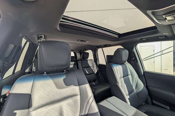 2023 Toyota Landcruiser Sahara ZX FJA300R
