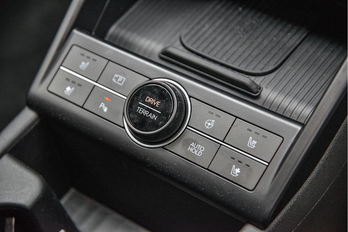 2025 Hyundai Kona Premium N Line SX2.V2