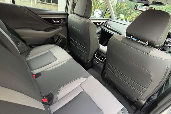 2025 Subaru Outback AWD Sport 6GEN