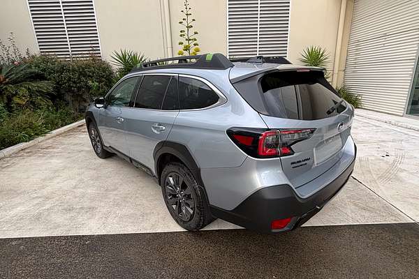 2025 Subaru Outback AWD Sport 6GEN