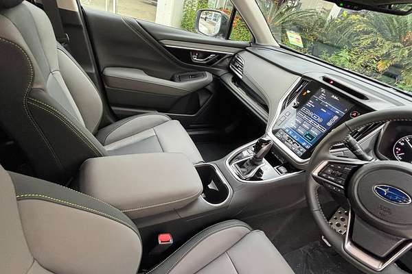 2025 Subaru Outback AWD Sport 6GEN