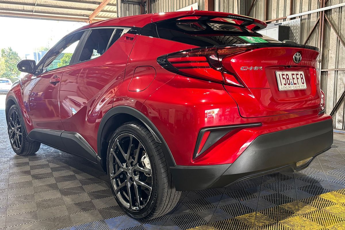 2022 Toyota C-HR GR Sport ZYX10R