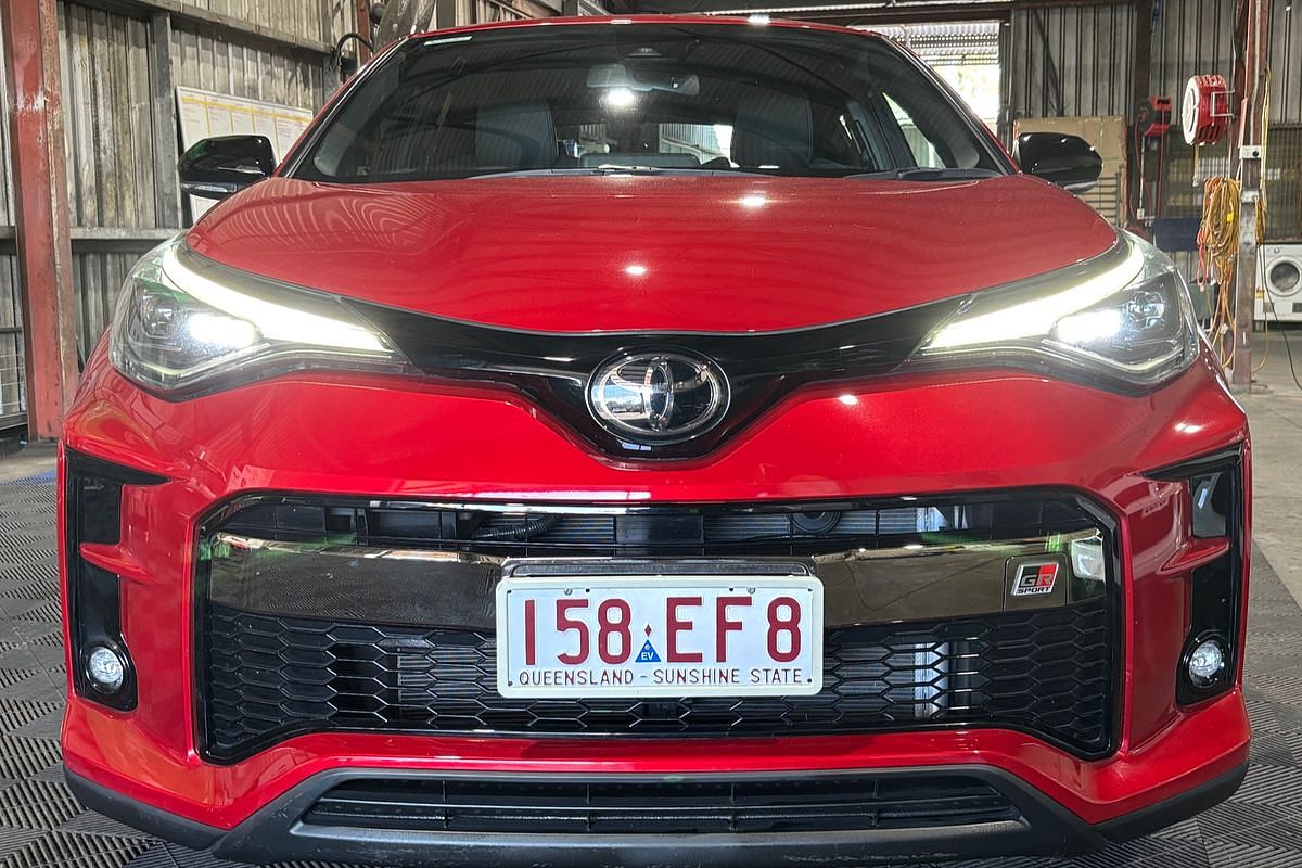 2022 Toyota C-HR GR Sport ZYX10R