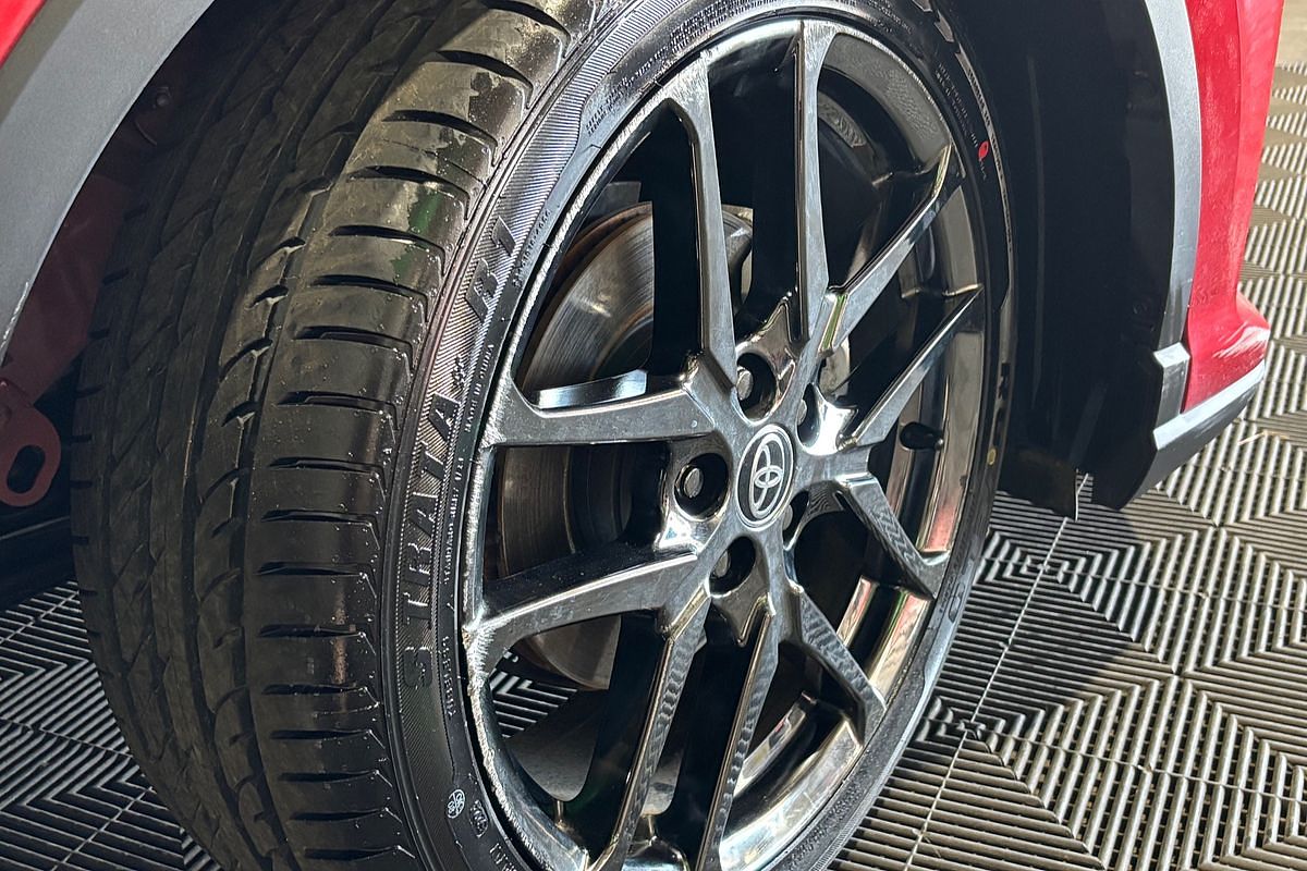 2022 Toyota C-HR GR Sport ZYX10R
