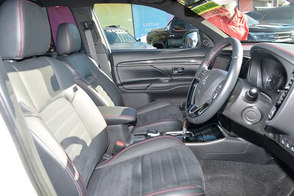 2020 Mitsubishi Outlander Black Edition ZL