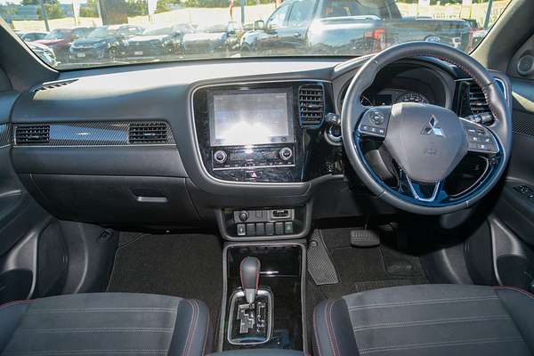 2020 Mitsubishi Outlander Black Edition ZL