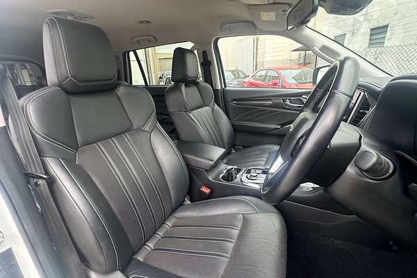 2023 Isuzu MU-X LS-T
