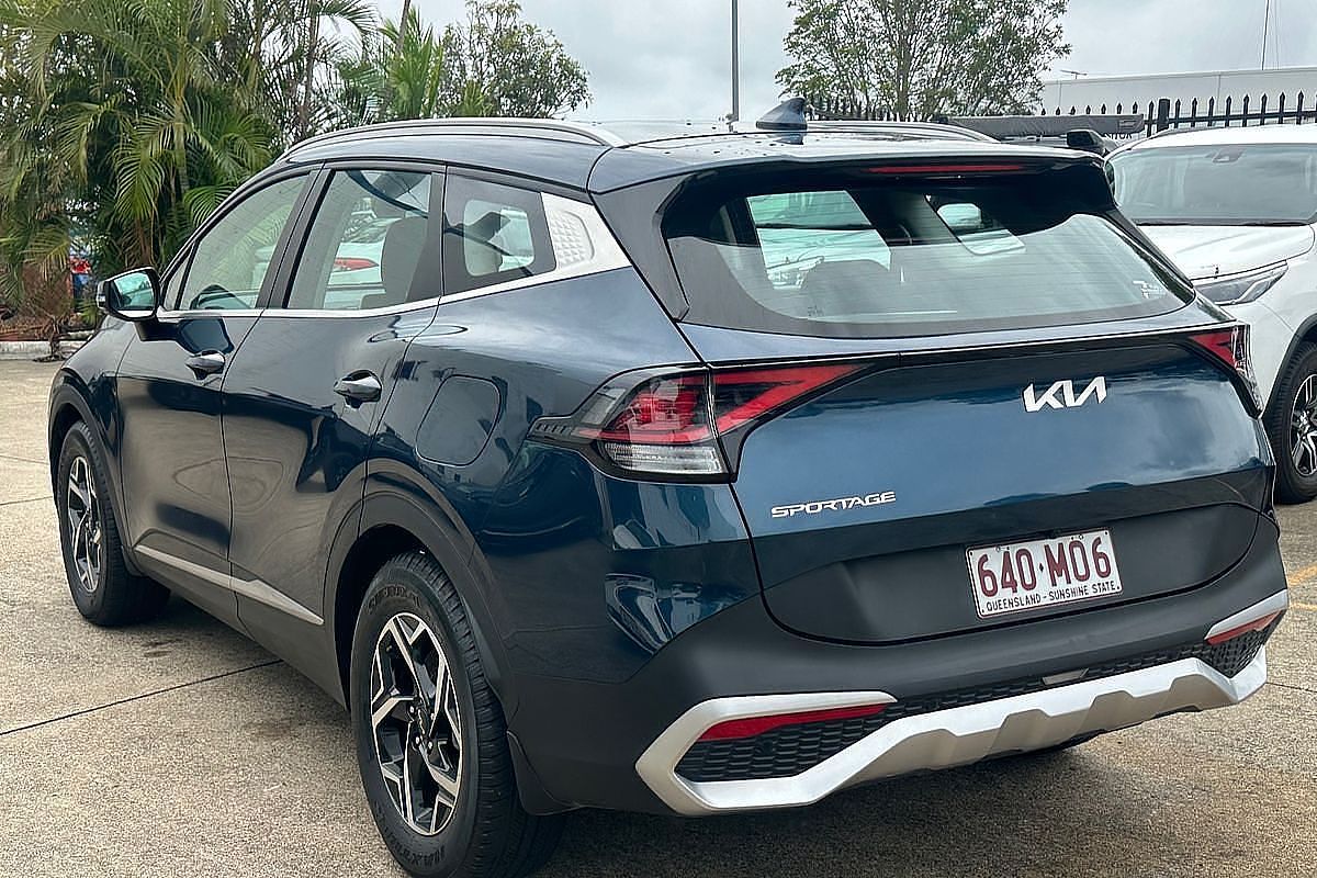 2022 Kia Sportage S NQ5