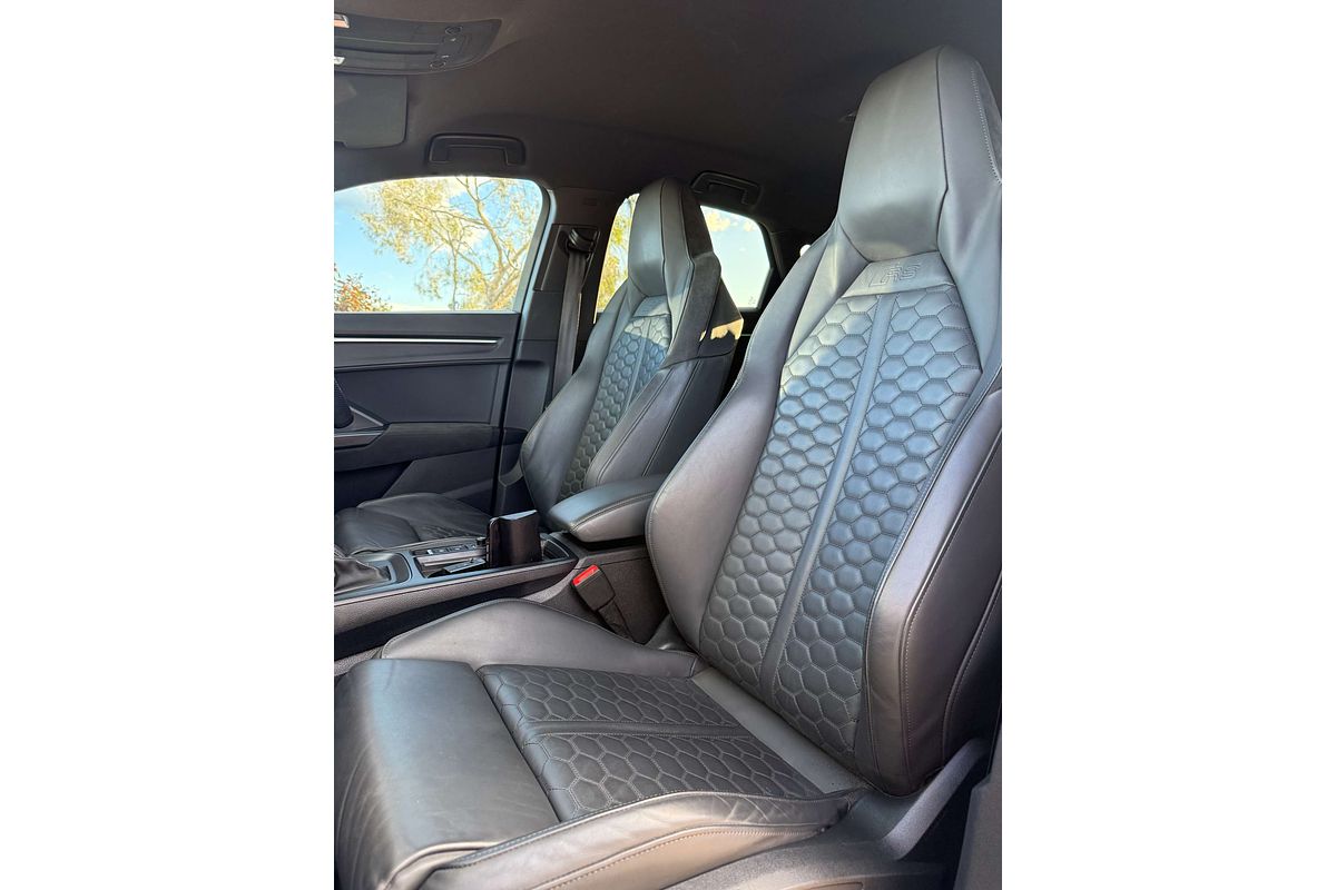 2020 Audi RS Q3  F3