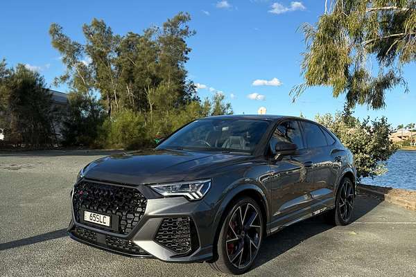 2020 Audi RS Q3  F3
