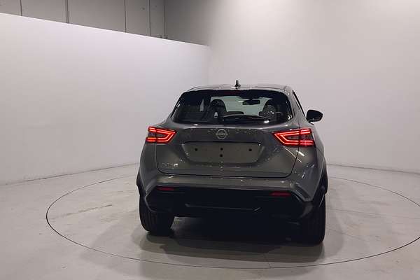 2023 Nissan JUKE ST F16
