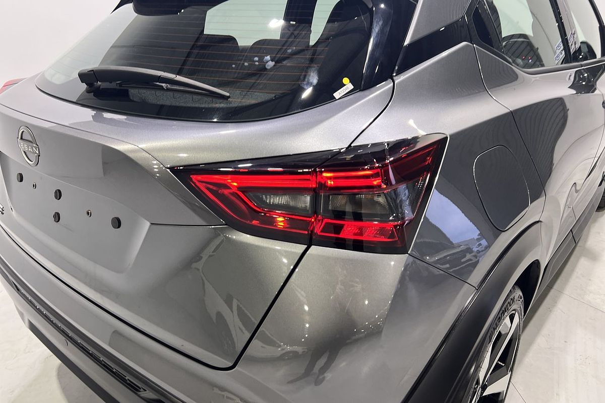 2023 Nissan JUKE ST F16