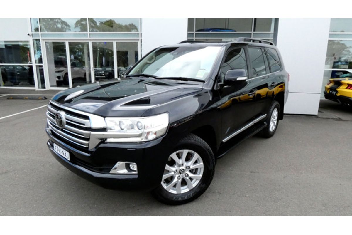 2019 Toyota Landcruiser Sahara VDJ200R