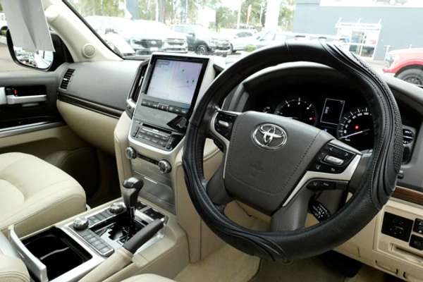 2019 Toyota Landcruiser Sahara VDJ200R