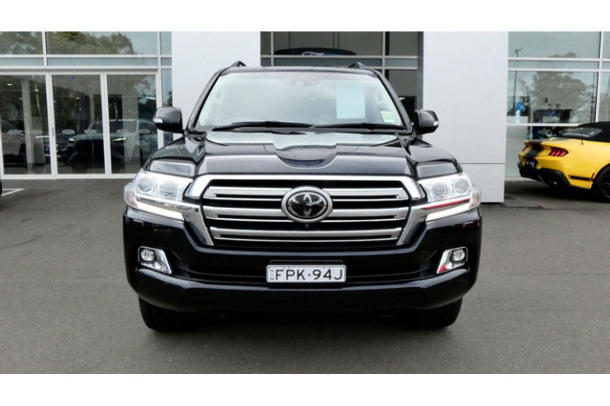 2019 Toyota Landcruiser Sahara VDJ200R