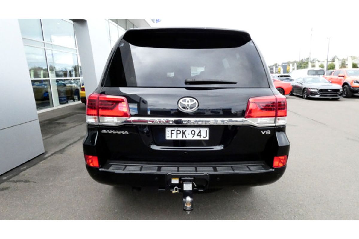 2019 Toyota Landcruiser Sahara VDJ200R