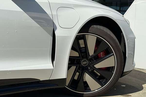 2023 Audi RS e-tron GT F83