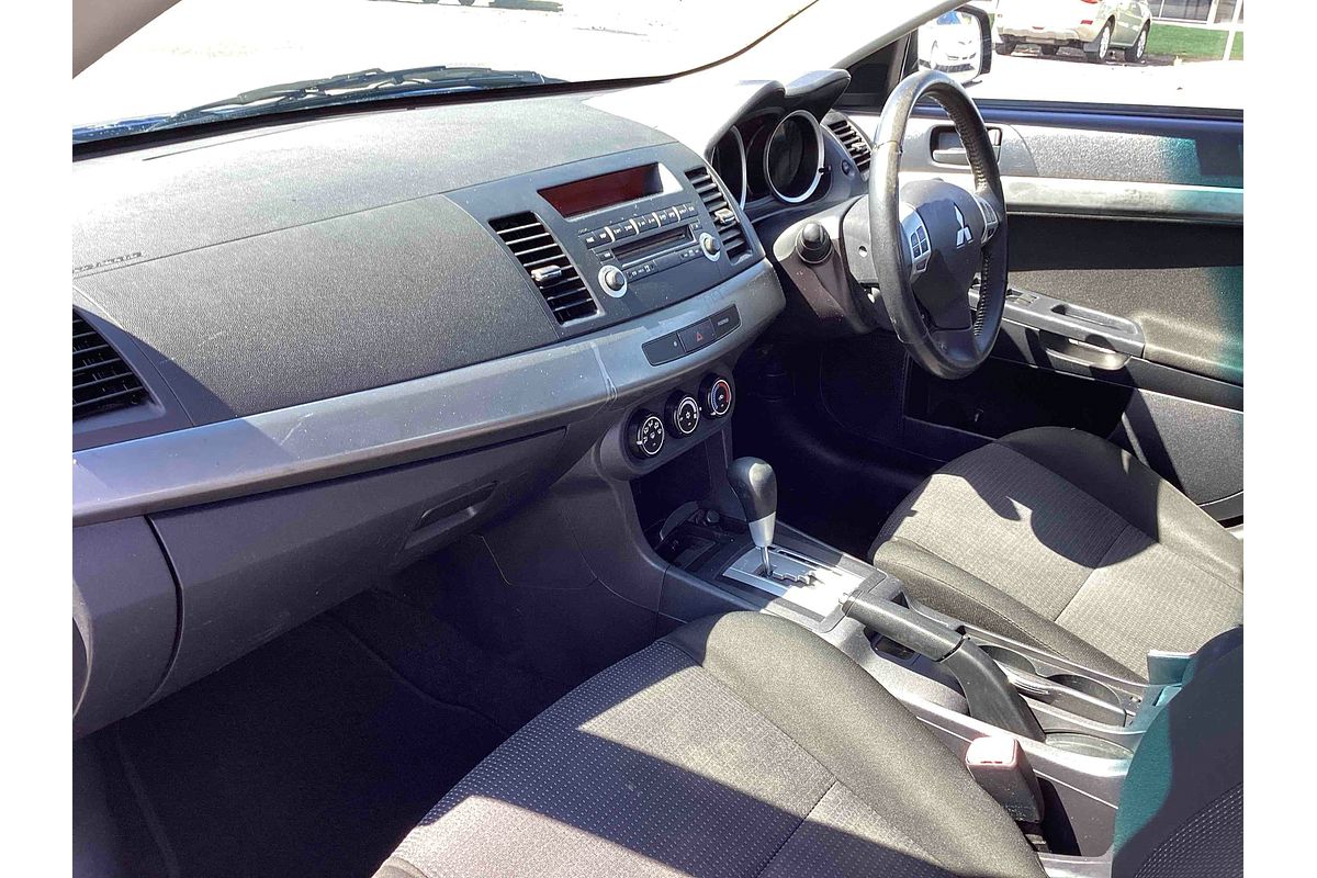 2010 Mitsubishi Lancer ES CJ